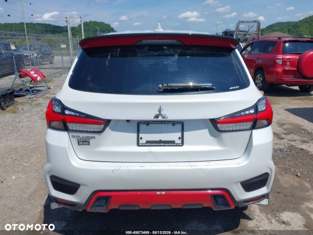 Mitsubishi ASX - 9