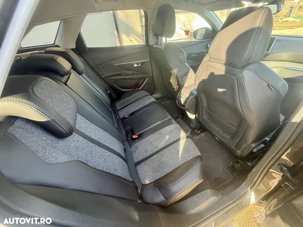 Peugeot 3008 1.5 BlueHDI S&S EAT8 Allure - 10