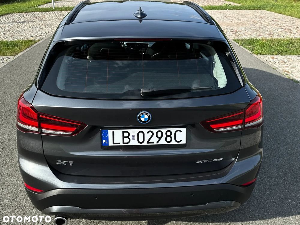 BMW X1 xDrive25e Sport Line - 12