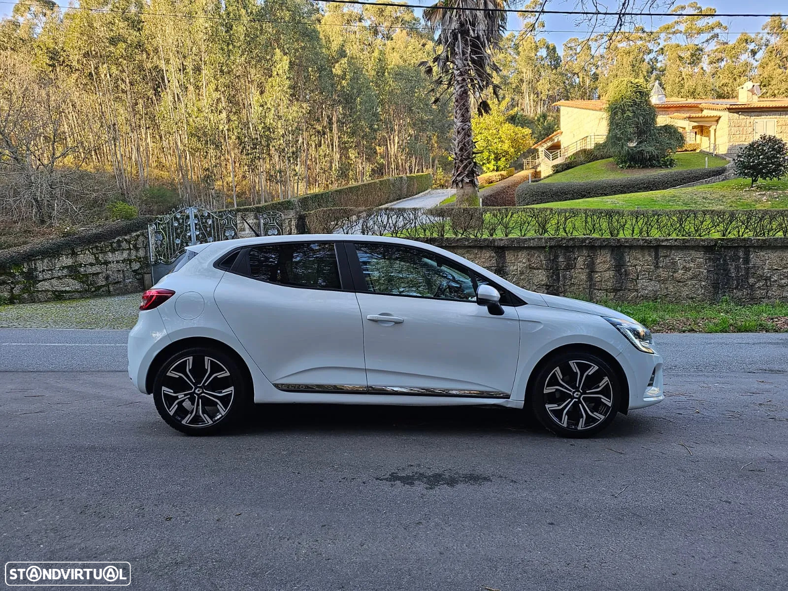 Renault Clio BLUE dCi 115 BUSINESS EDITION - 9