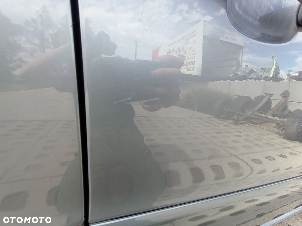 OPEL ZAFIRA B drzwi prawe przednie prawy przód Z155 - 2