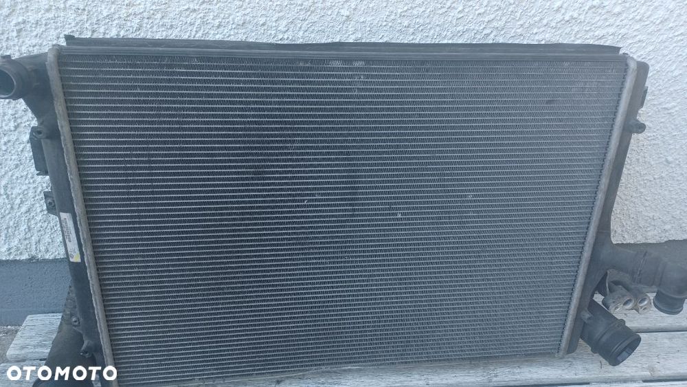 CHŁODNICE INTERCOOLERA VW 1K0145804BN - 2