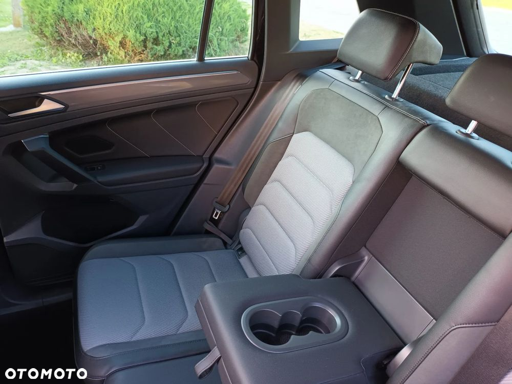 Volkswagen Tiguan 2.0 TDI SCR R-Line - 21