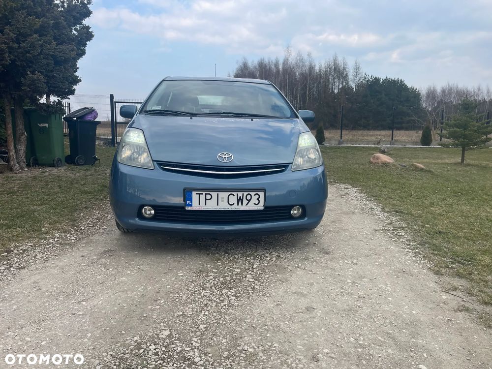 Toyota Prius 1.5 VVT-i Sol - 14