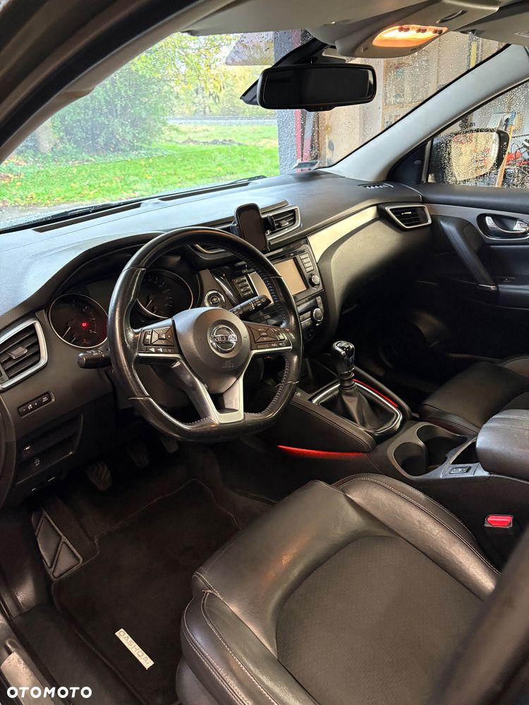 Nissan Qashqai 1.2 DIG-T Tekna EU6 - 10