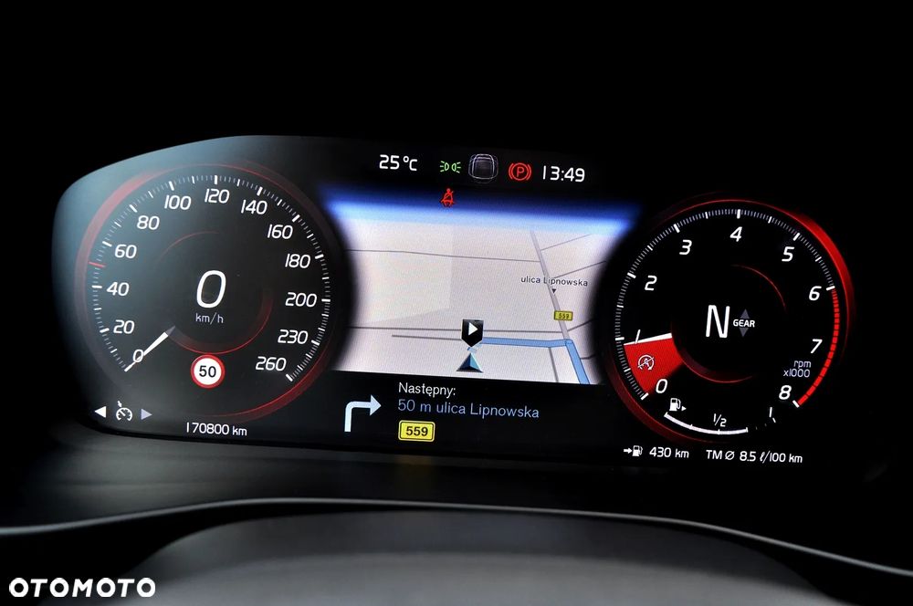 Volvo XC 40 T3 Momentum Pro - 35