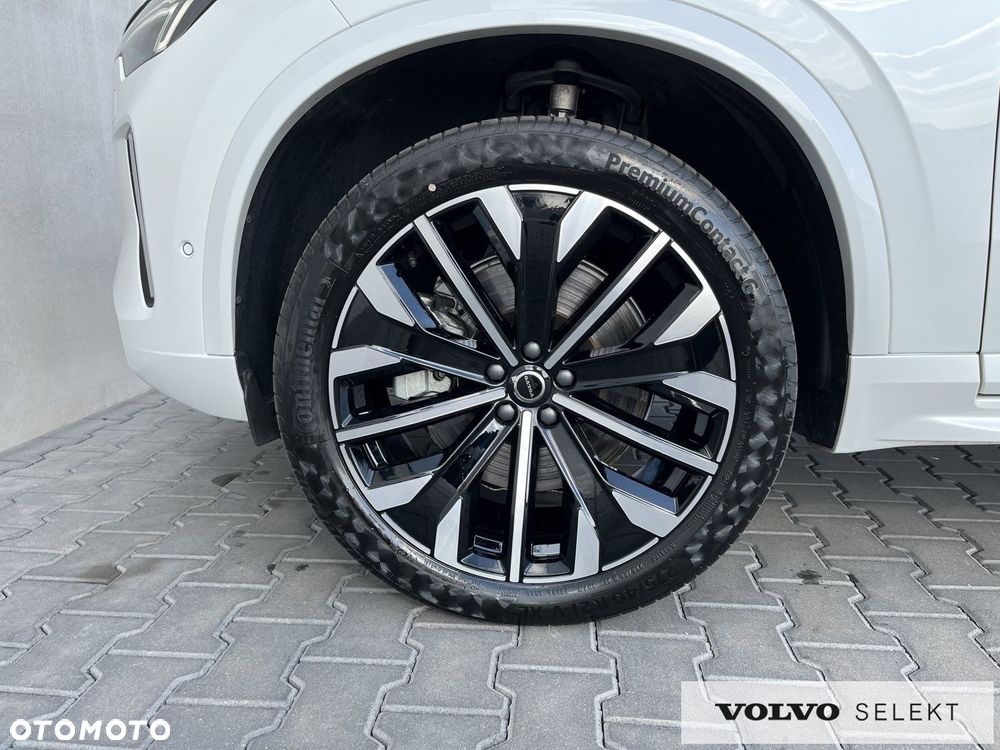 Volvo XC 90 - 22