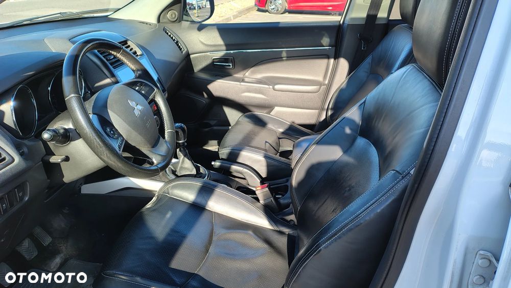 Mitsubishi ASX 1.8 DID Invite 4WD AS&G - 16