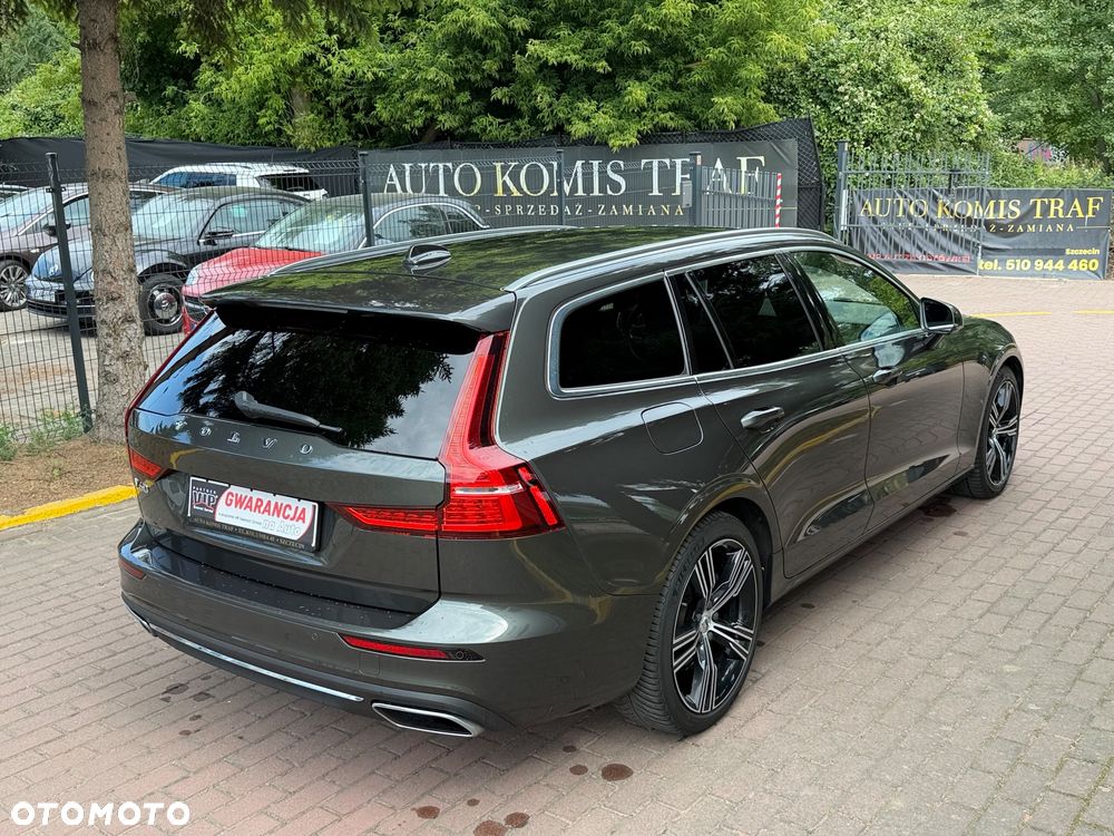 Volvo V60 B4 B DKG Plus Bright - 8