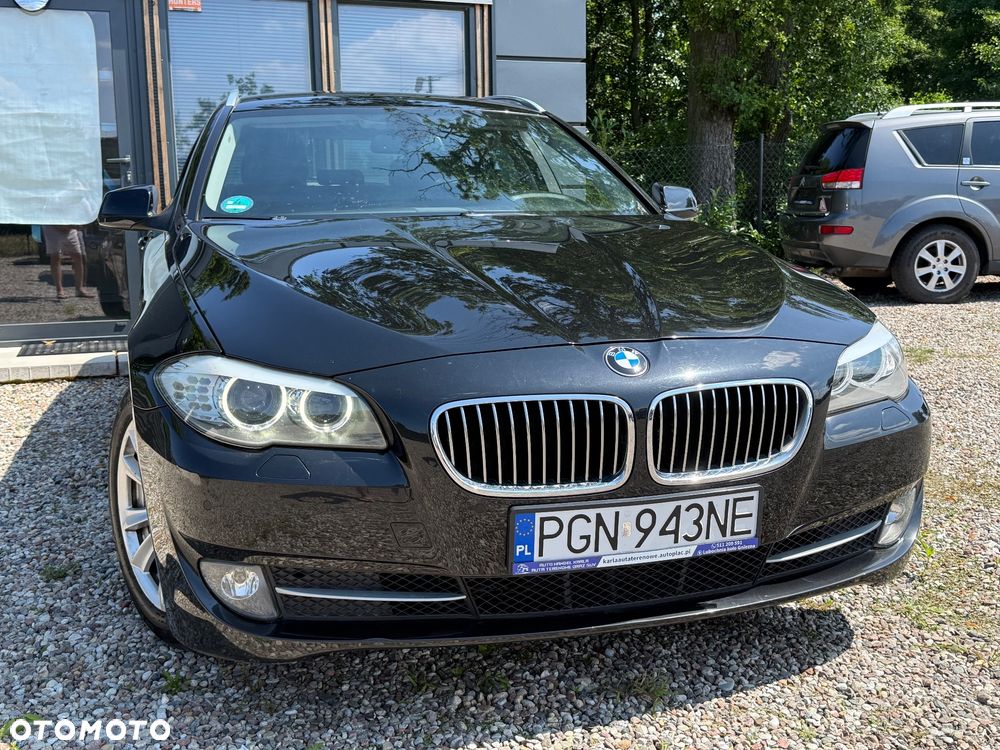 BMW Seria 5 520d Sport-Aut - 3
