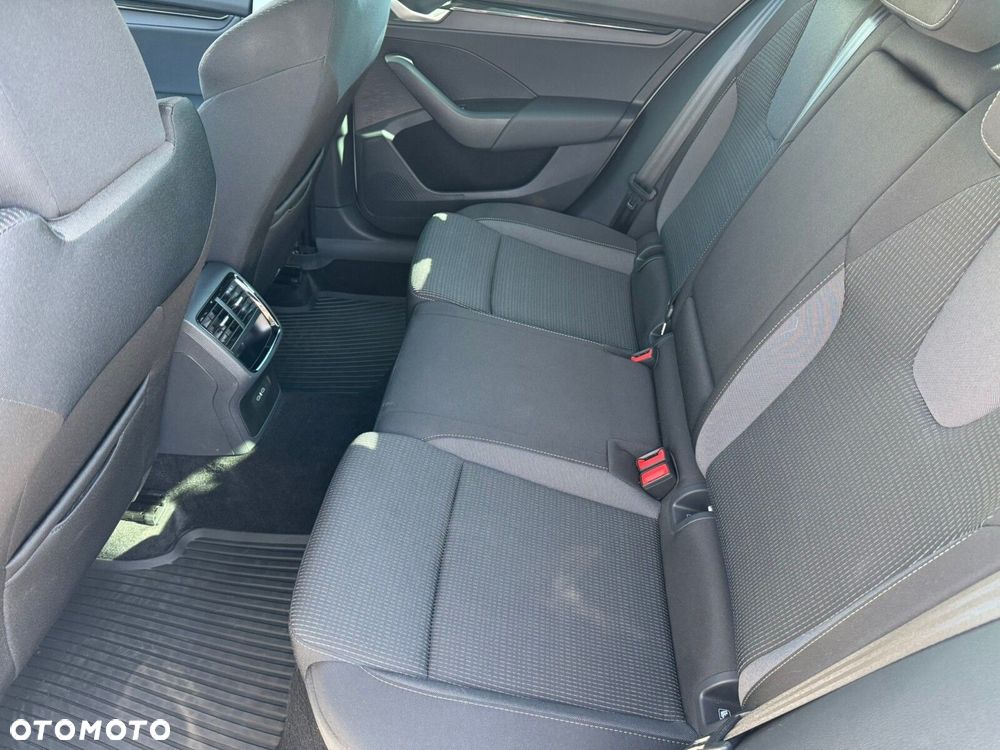 Skoda Octavia 1.5 TSI mHEV Edition 130 Selection DSG - 28