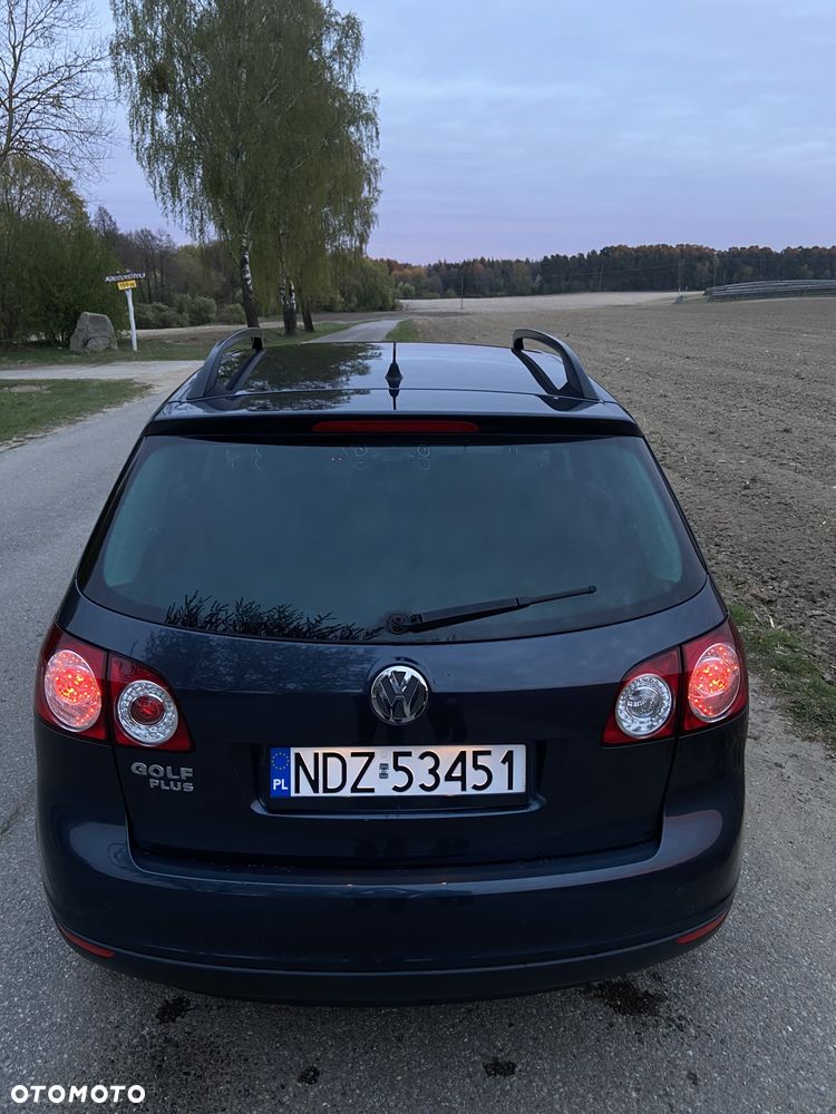 Volkswagen Golf Plus 1.9 TDI DPF United - 10