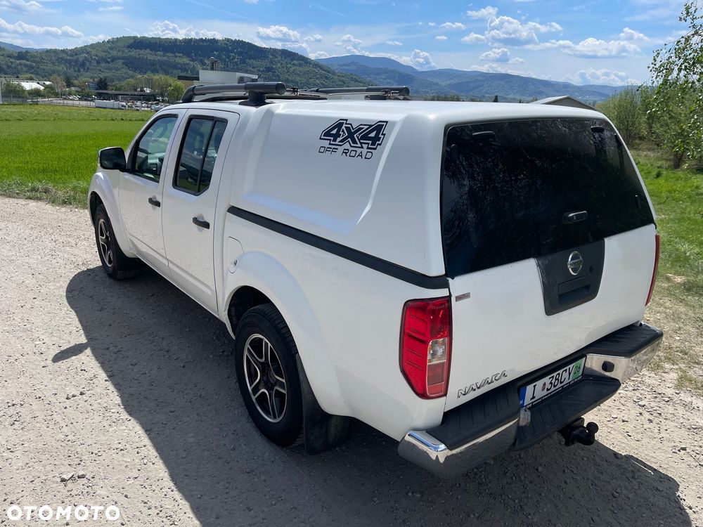 Nissan Navara 2.5 D Platinum - 6