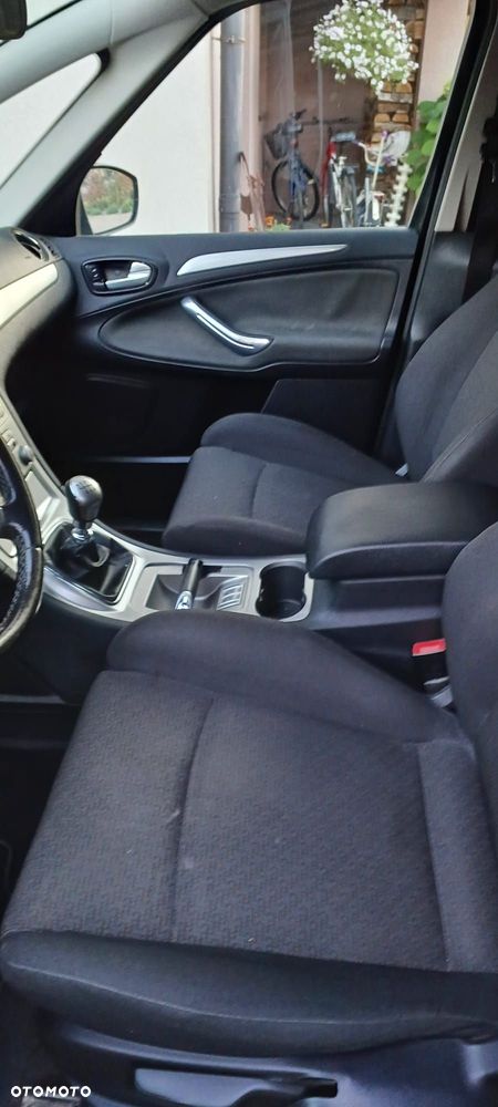 Ford S-Max 2.0 TDCi Trend - 3