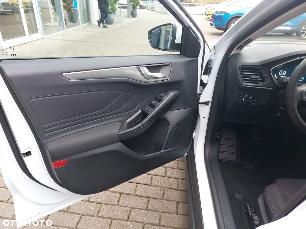 Ford Focus 1.0 EcoBoost Titanium X - 10