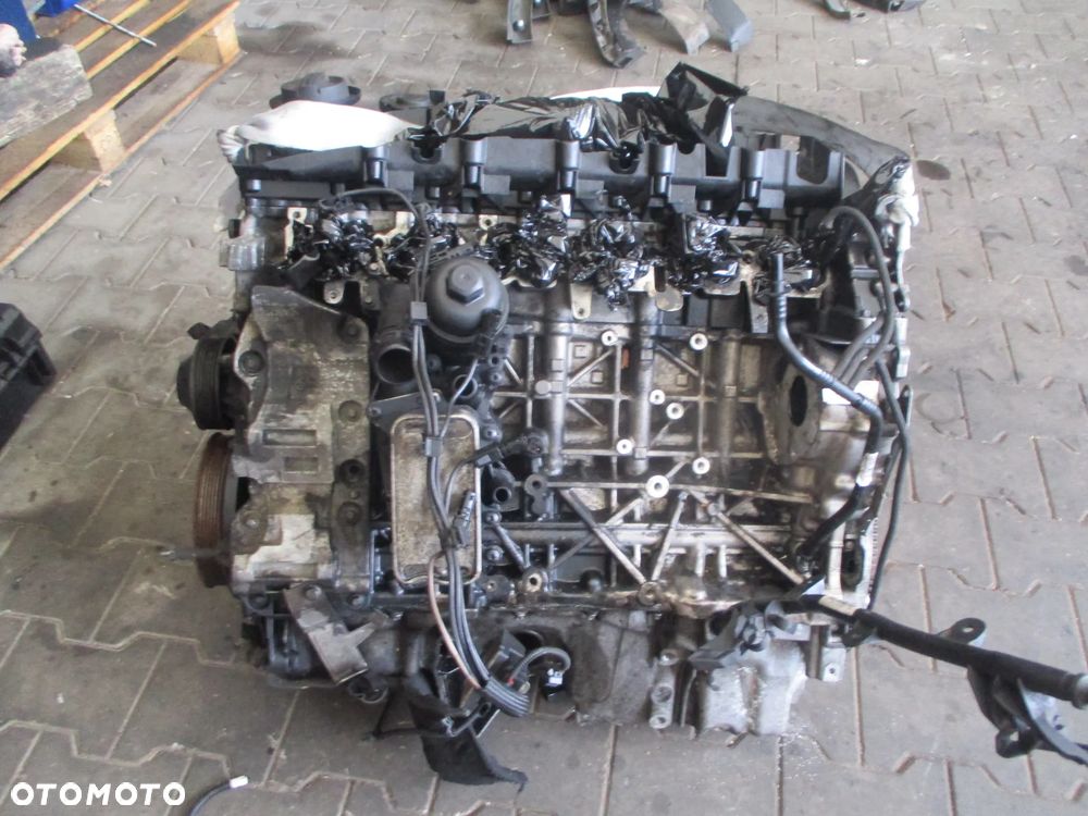 BMW F10 F15 F16 2013-2018 SILNIK 3.0D 313KM BLOK GŁOWICA N57D30B - 1