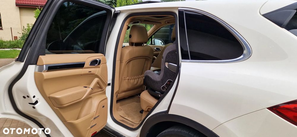 Porsche Cayenne Tiptronic S - 7