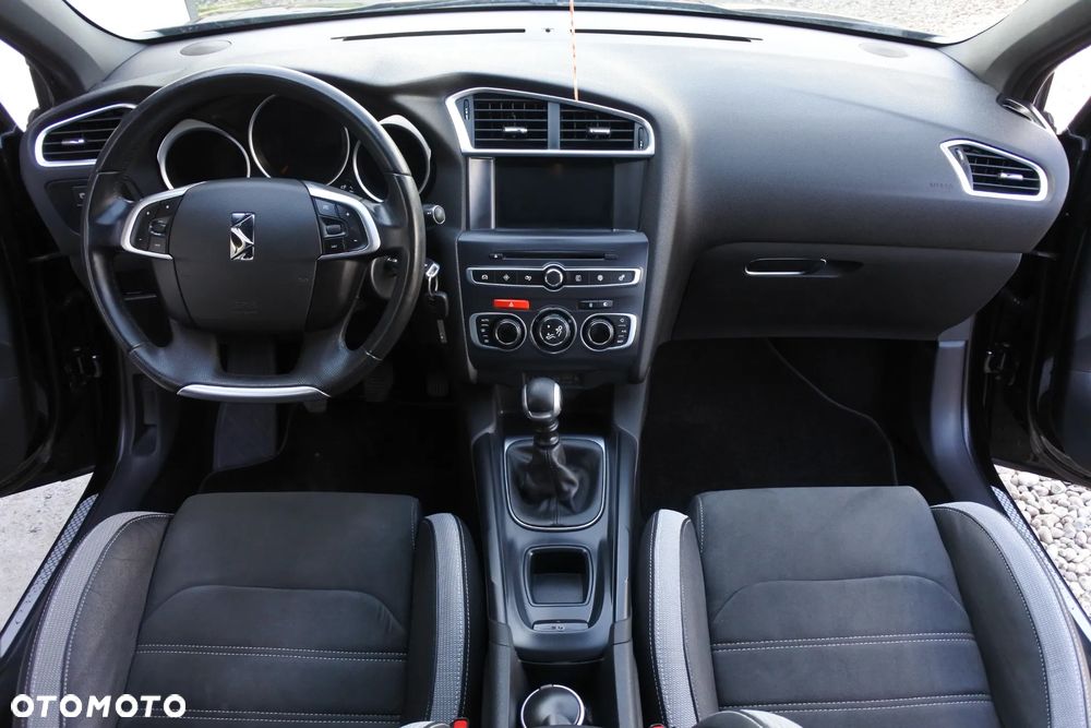 DS Automobiles DS 4 - 16