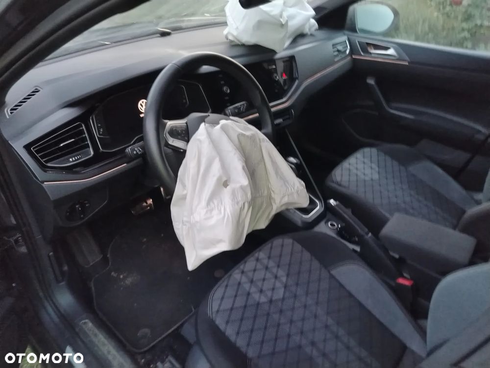 Volkswagen Taigo 1.0 TSI OPF DSG R-Line - 19