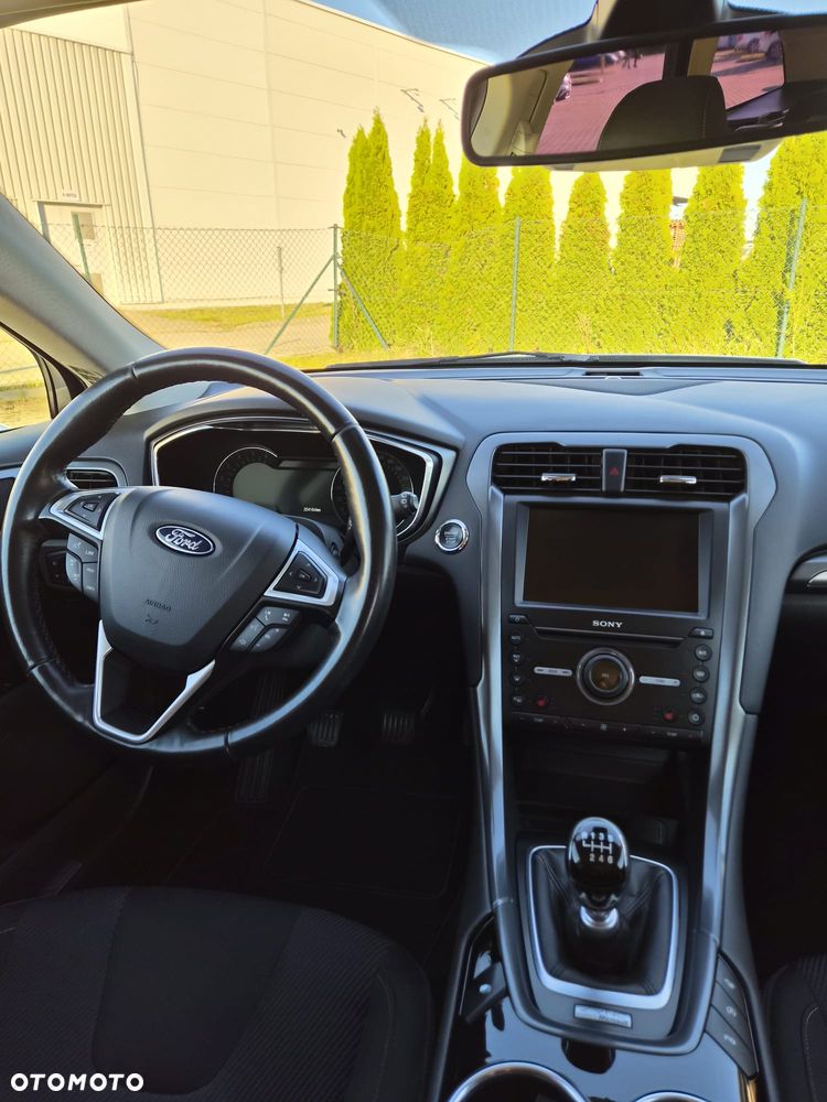 Ford Mondeo - 24