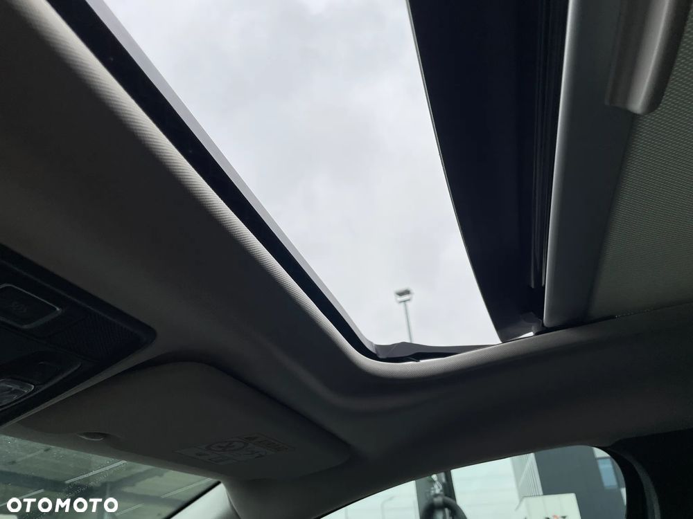 Renault Captur TCe Mild Hybrid 160 EDC TECHNO - 30