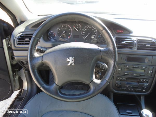 Para Peças Peugeot 406 Coupé (8C) - 9