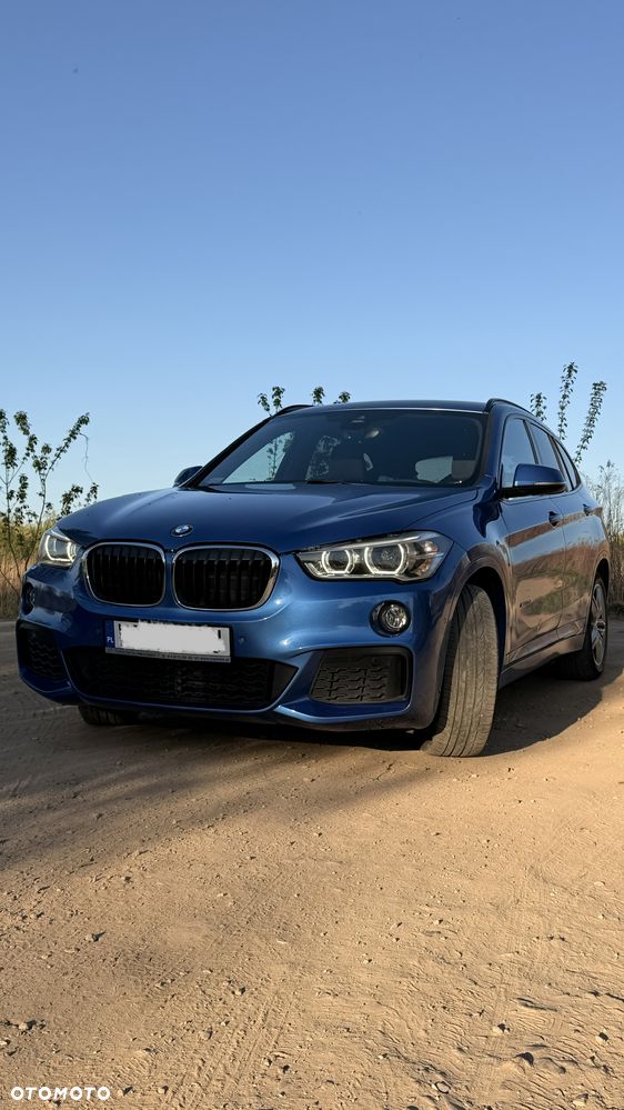 BMW X1 xDrive18d - 16