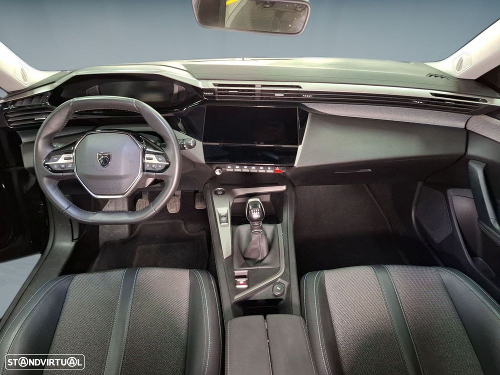 Peugeot 308 1.2 PureTech Allure Pack - 12