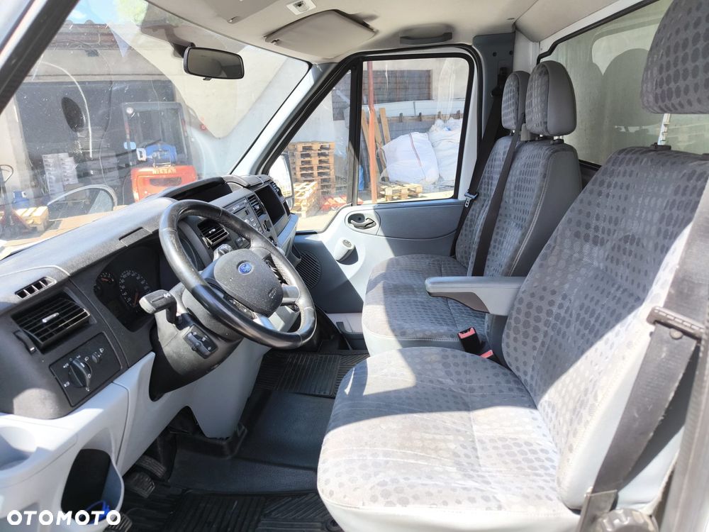 Ford transit - 3