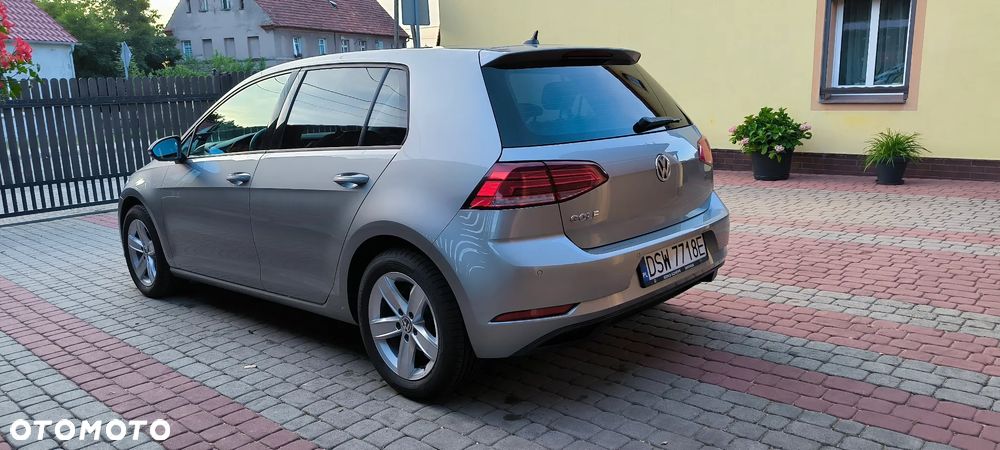 Volkswagen Golf 1.0 TSI Trendline - 5
