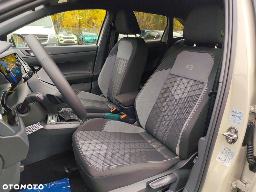 Volkswagen Taigo 1.5 TSI ACT R-Line Plus DSG - 11