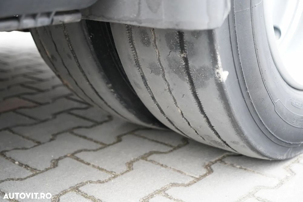 Wecon REMORCA - 7,7 M / AXĂ CULISANTĂ / ACOPERIȘ CULISANT / ȘINGURI CĂRUCIOR / SAF - 29