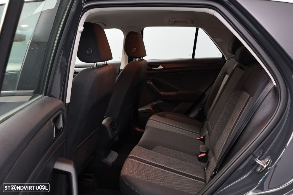 VW T-Roc 1.0 TSI - 24
