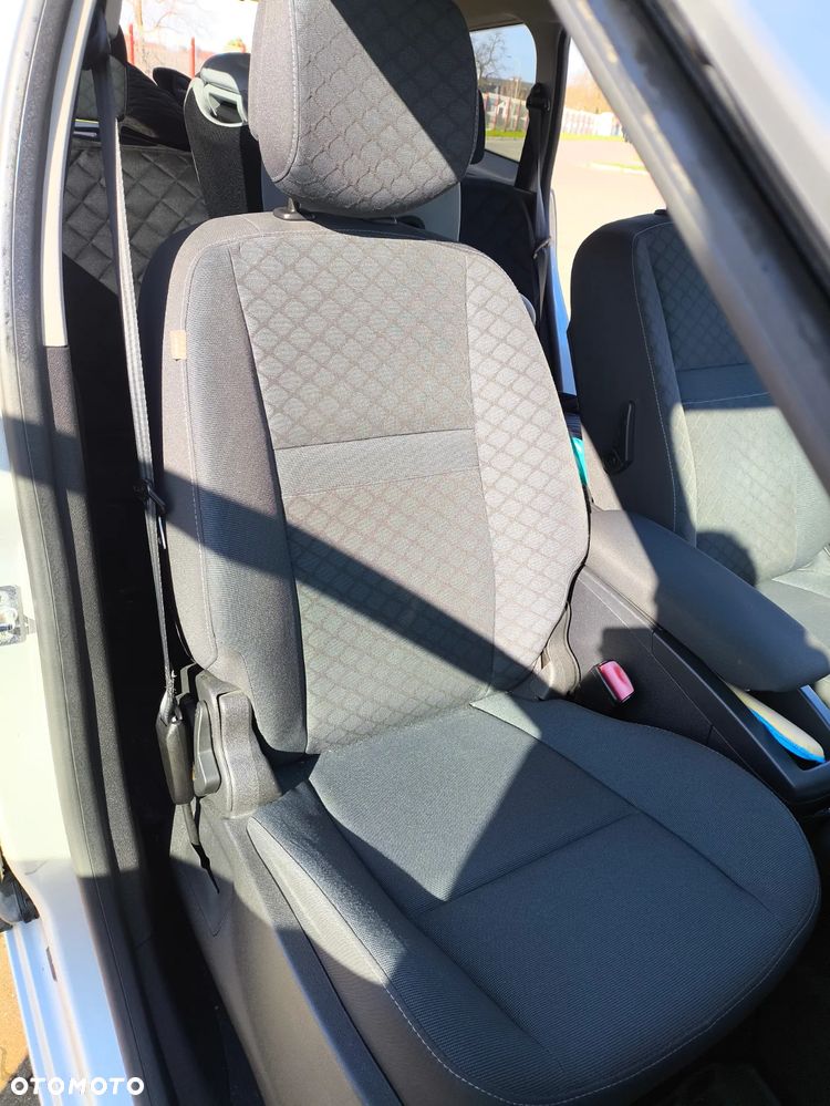 Renault Scenic 2.0 16V Privilege CVT - 14