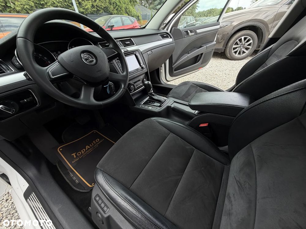 Skoda Superb 2.0 TDI Ambition DSG - 19