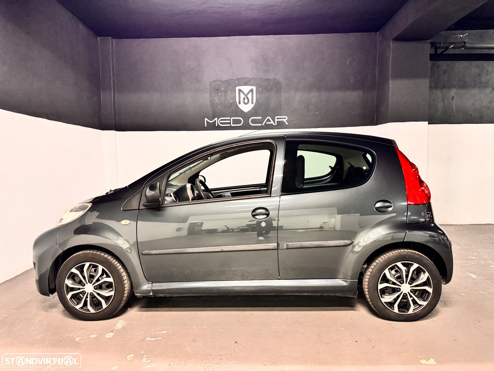 Peugeot 107 1.0 Style - 11
