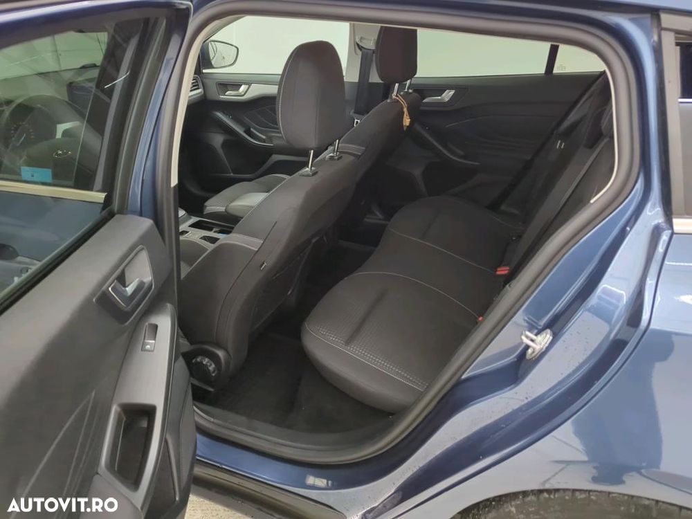 Ford Focus 1.0 EcoBoost Hybrid COOL&CONNECT DESIGN - 4