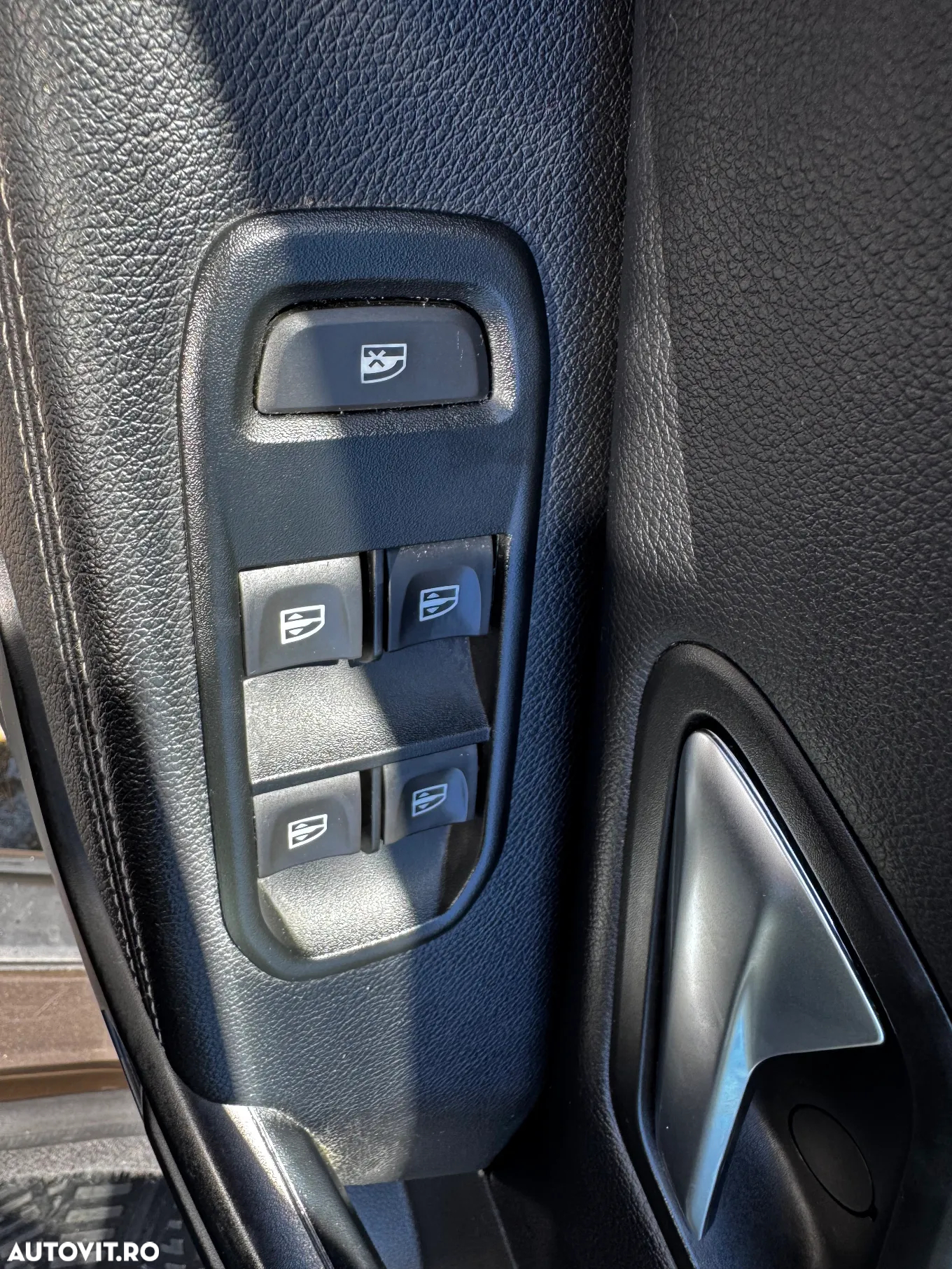 Dacia Duster 1.5 Blue dCi Prestige - 13