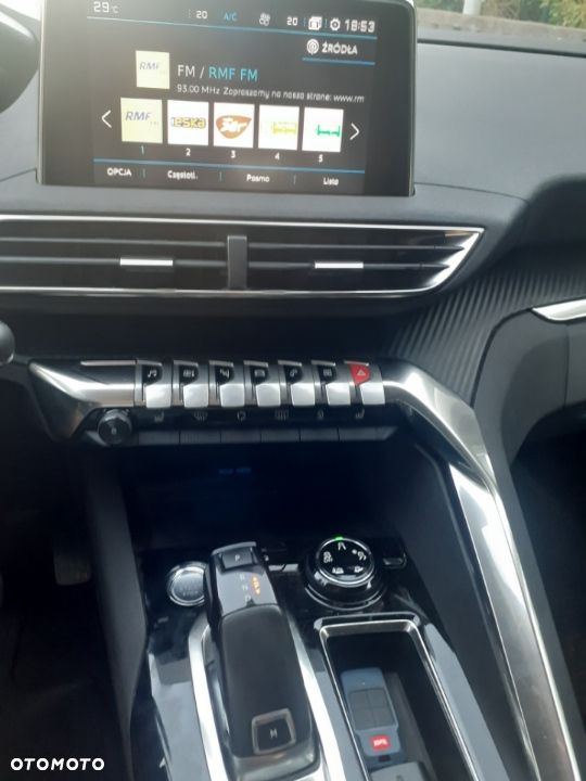 Peugeot 5008 1.2 PureTech Active S&S EAT8 - 5