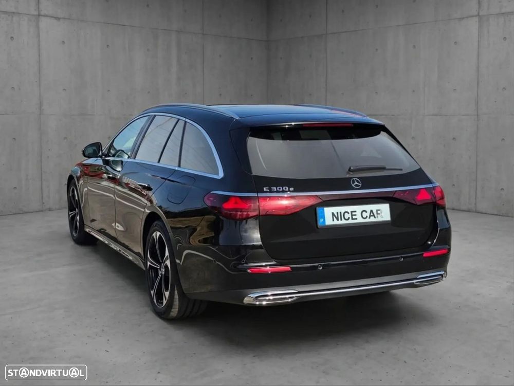 Mercedes-Benz E 300 - 8