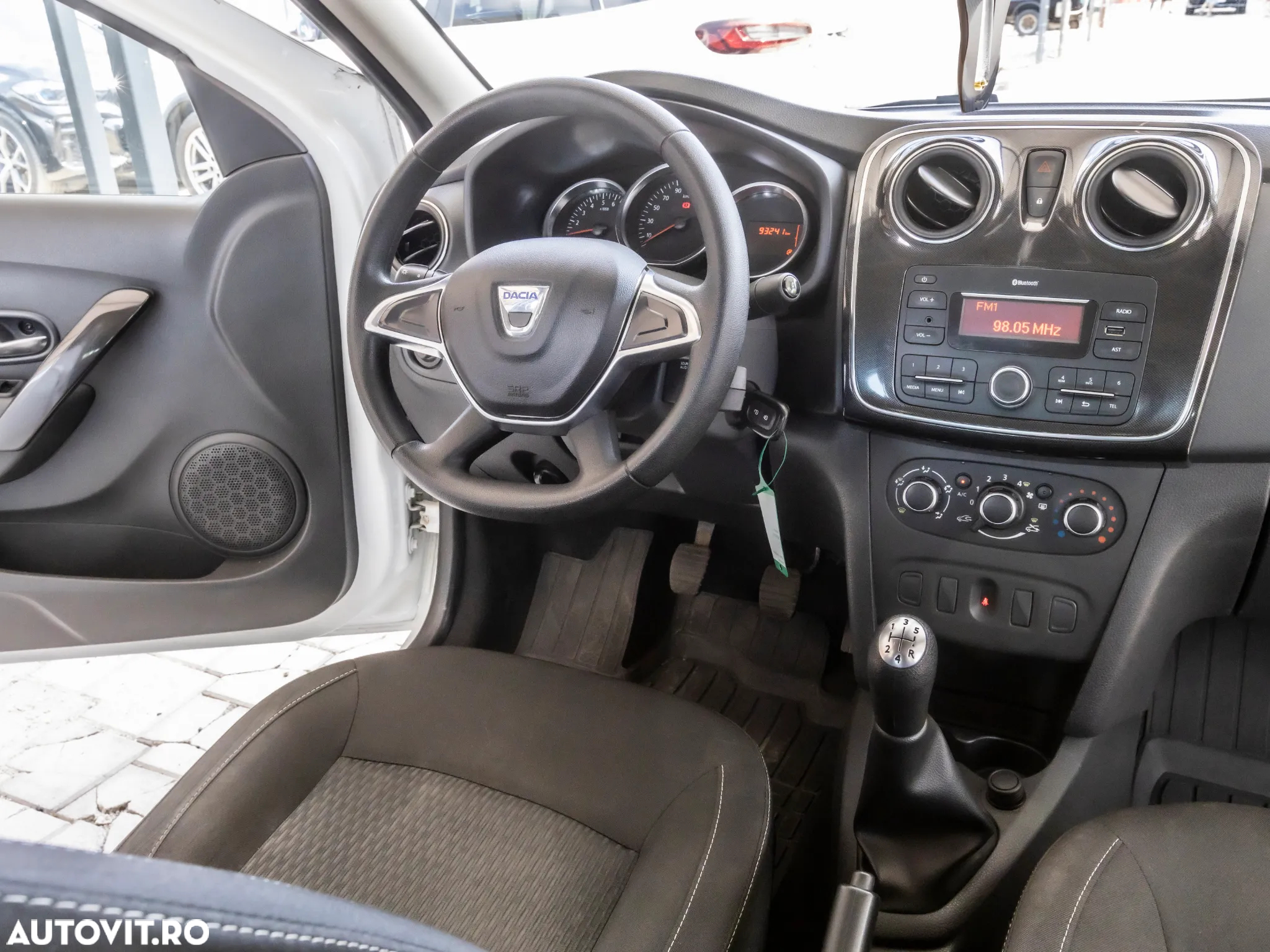 Dacia Logan 1.5 Blue dCi Laureate - 7