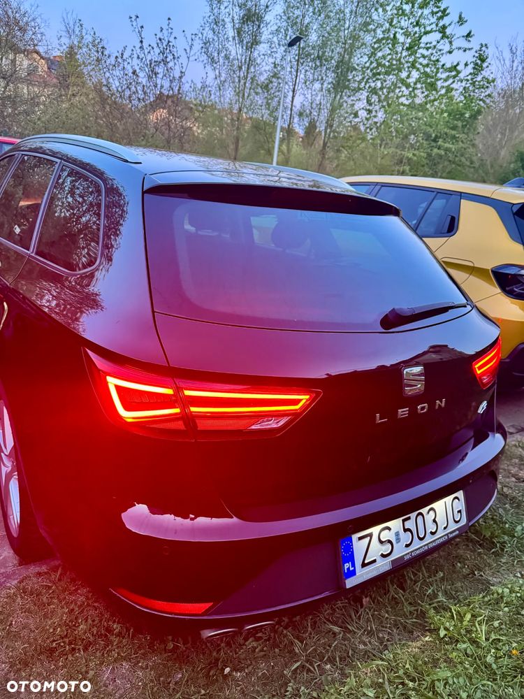 Seat Leon 1.4 TSI FR Black S&S - 23