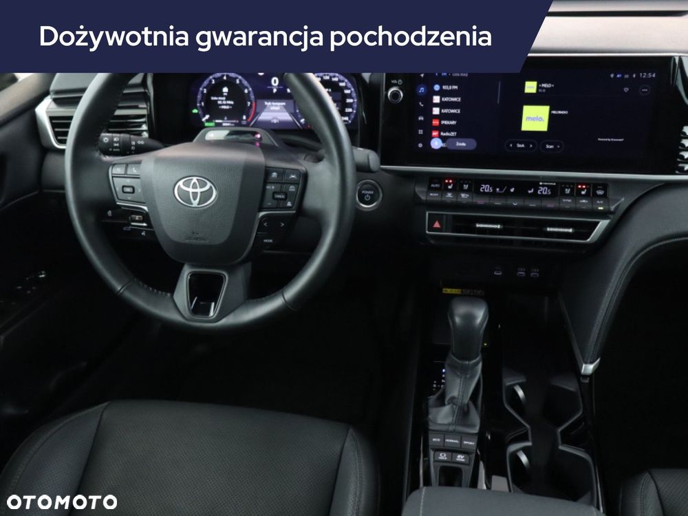 Toyota Camry - 9