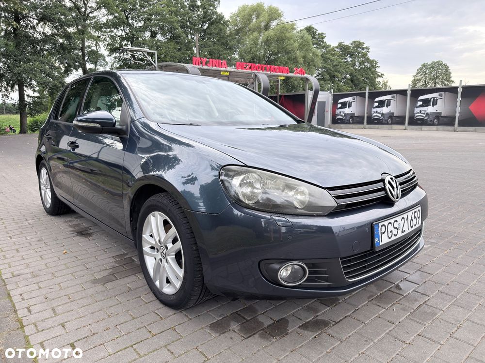 Volkswagen Golf 1.6 TDI Highline - 5