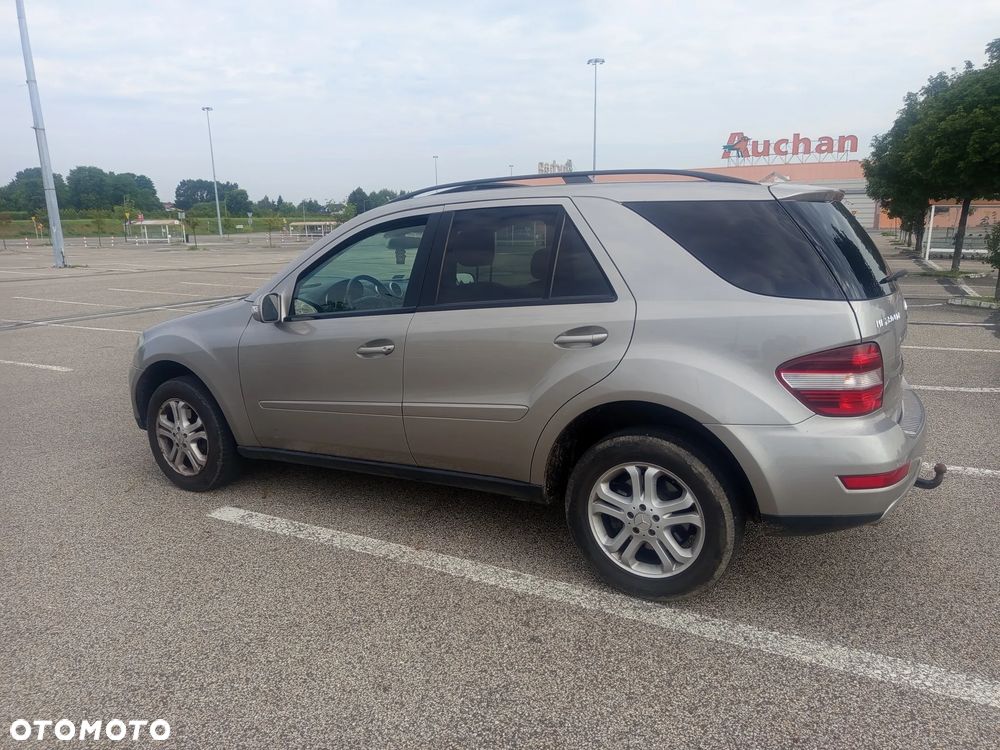 Mercedes-Benz ML 300 CDI BlueEff 4-Matic - 3