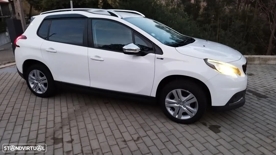 Peugeot 2008 1.6 BlueHDi Style - 6