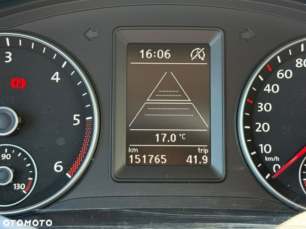 Volkswagen Caddy - 26