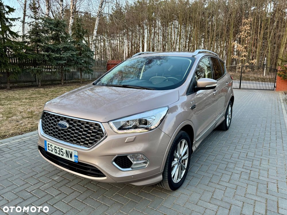 Ford Kuga 1.5 EcoBoost 2x4 Vignale - 4