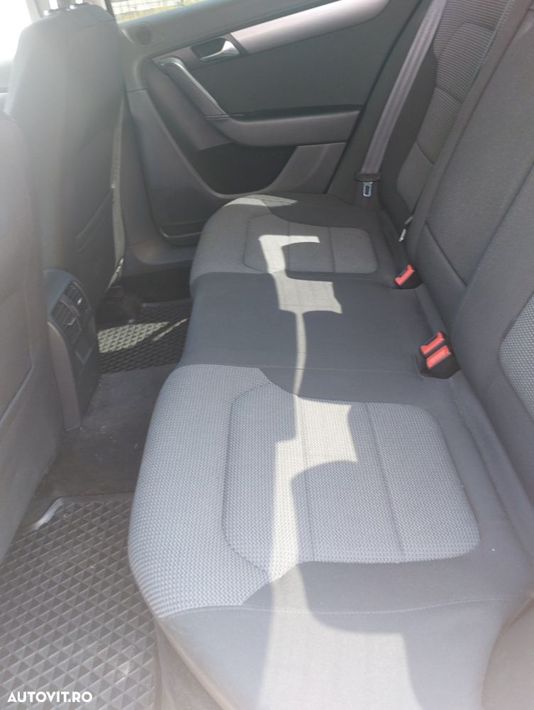 Volkswagen Passat 1.6TDI BlueMotion Tehnology Comfortline - 3