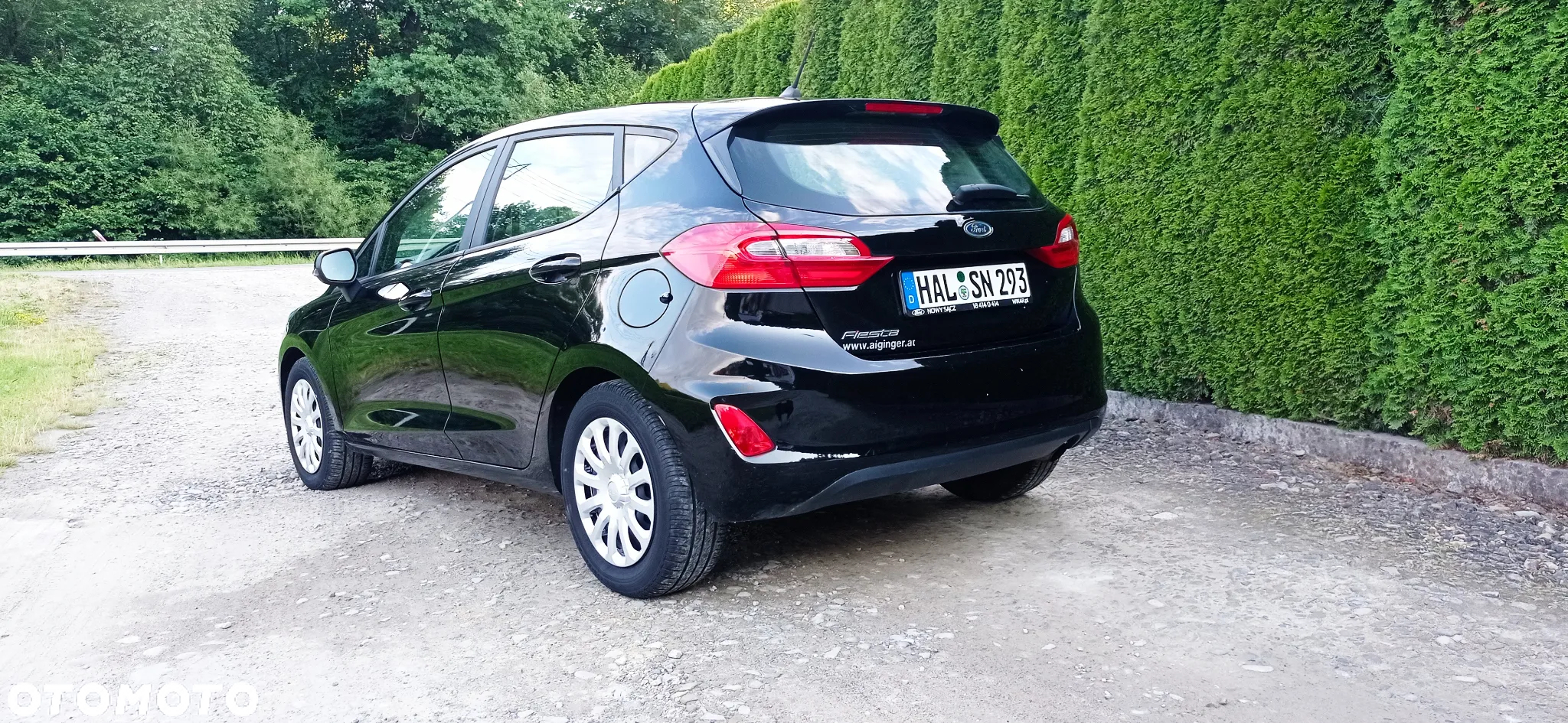 Ford Fiesta 1.1 Trend - 14